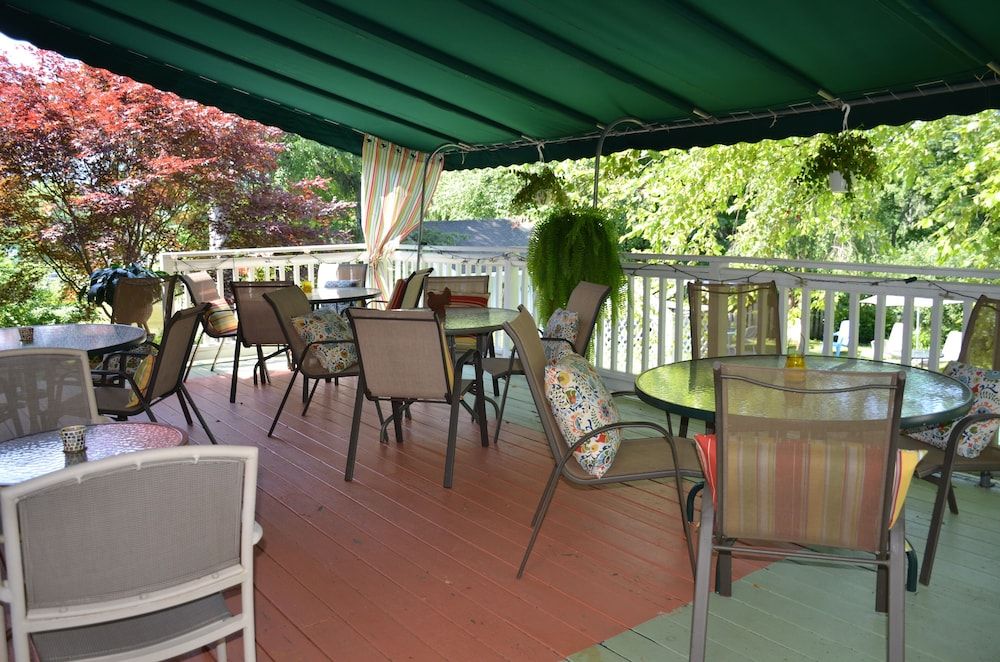 Thornewood Inn Restaurant — Great Barrington