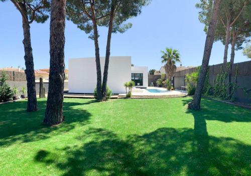 Villa Blanca — L'escala — photo 4