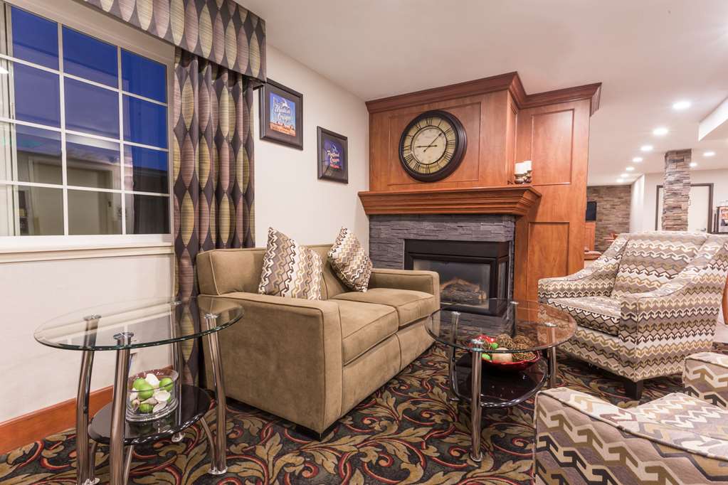 Ramada by Wyndham Portland - photo 2