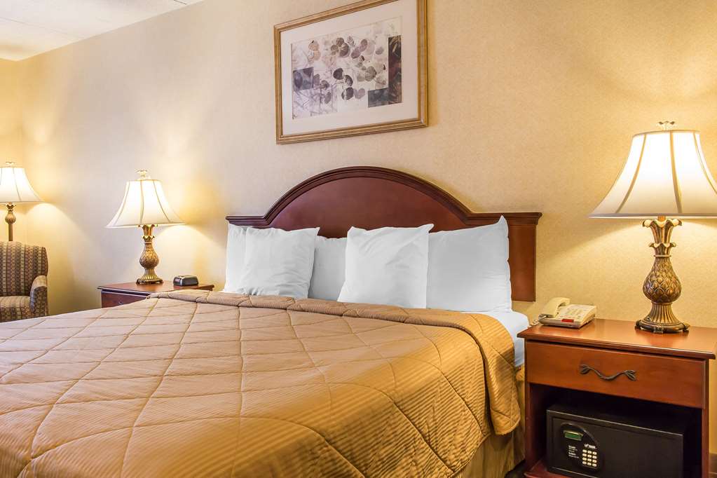 Quality Inn Hackettstown Long Valley - photo 8