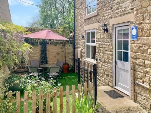 Fawnlea Cottage — 4-Star Luxury Hotel in Staindrop, United Kingdom