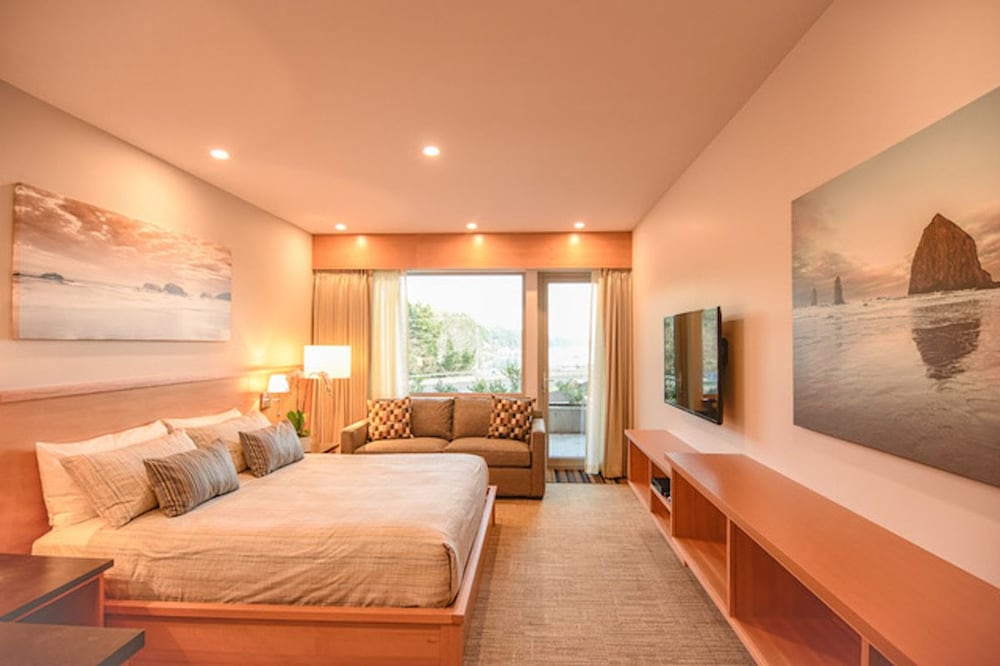 Harbour House Hotel — Salt Spring Island — photo 5