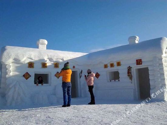 Junyuekezhan - carbon neutral hotel in Unknown City