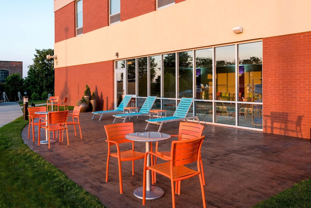 Home2 Suites by Hilton Charlotte University Research Park - photo 31