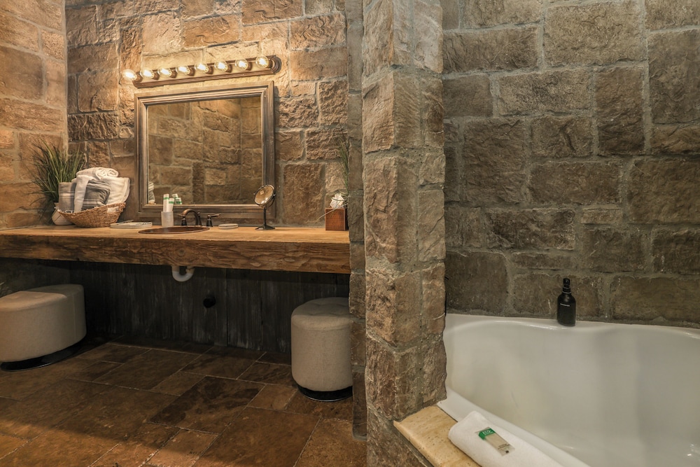 The Inn at Zaca Creek - photo 38