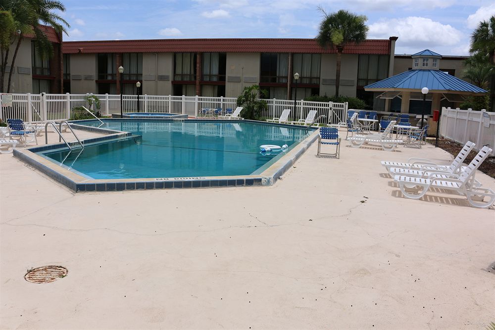 I Drive Grand Resort & Suites - photo 62