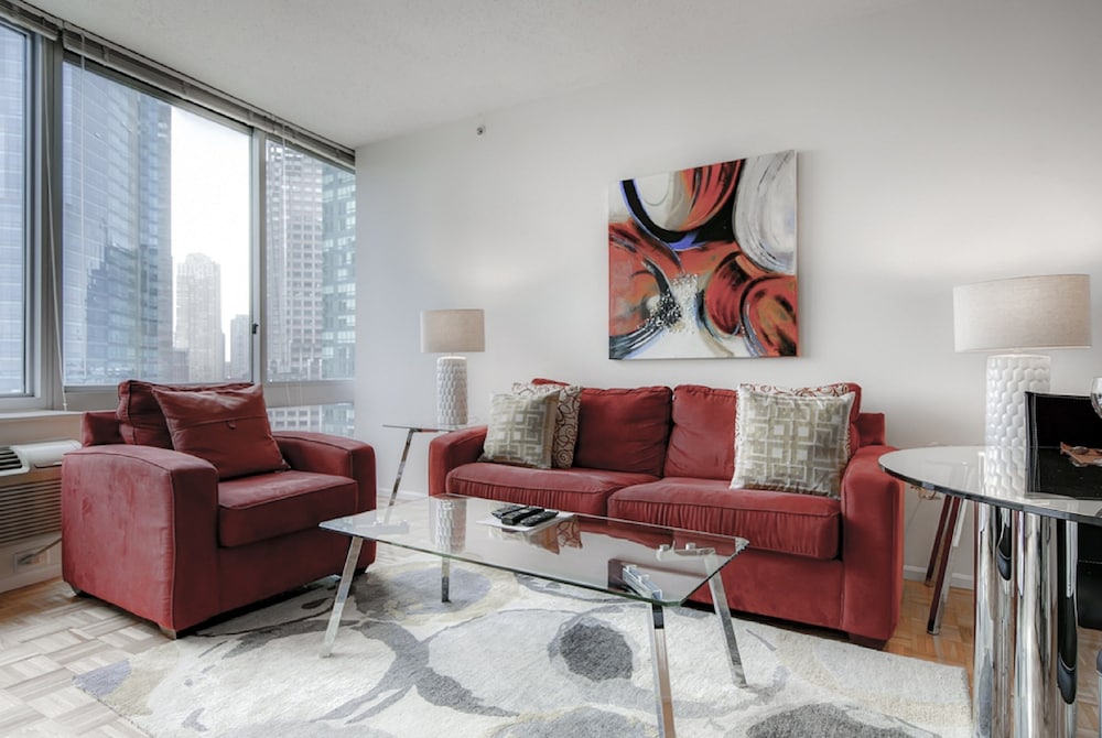 Global Luxury Suites at Exchange - photo 12