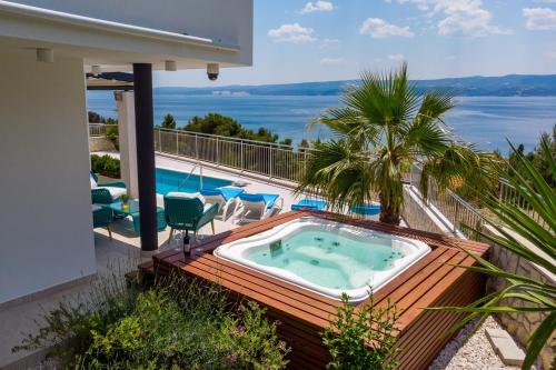 Seaview villa Marija — 4-Star Luxury Hotel in Duce, Croatia