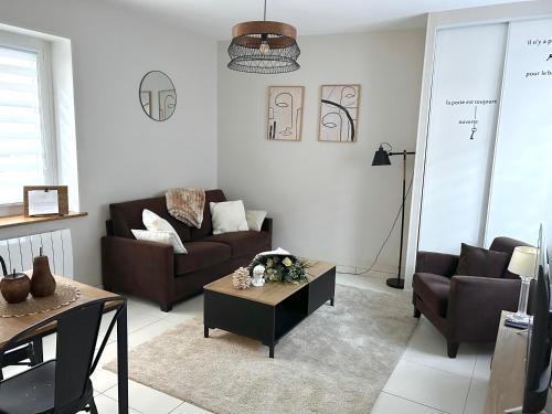Le Georges Studio — hotel in Margny-Les-Compiegne