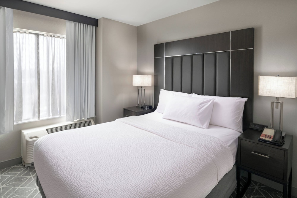 TownePlace Suites Providence North Kingstown - photo 15
