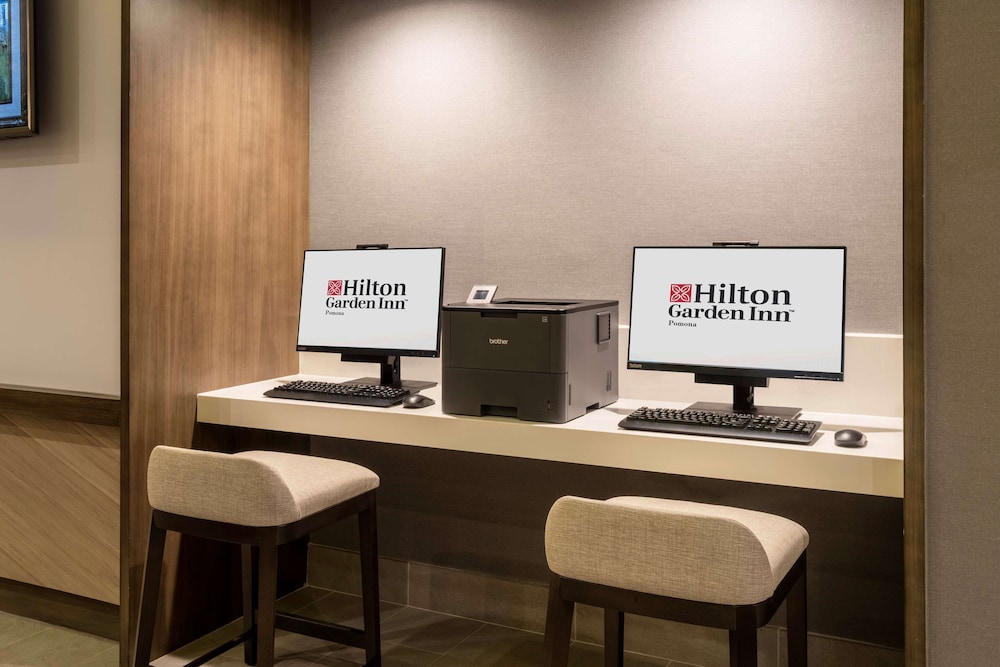 Hilton Garden Inn Pomona Chino - photo 40
