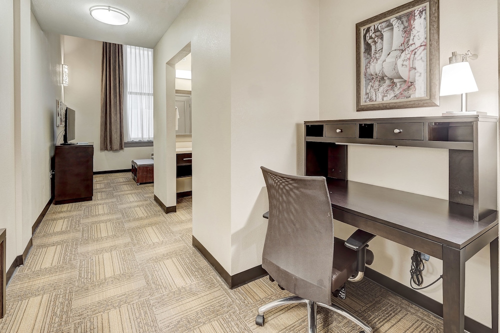 Staybridge Suites Baltimore Inner Harbor by IHG - photo 13