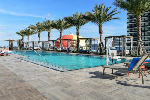 Beautiful Ocean Front 3 Bed 3 Bath @ Hyde Resort - photo 12