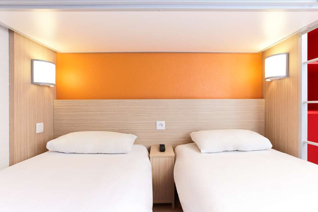 Hotel Premiere Classe Lyon Sud Pierre Benite — Irigny