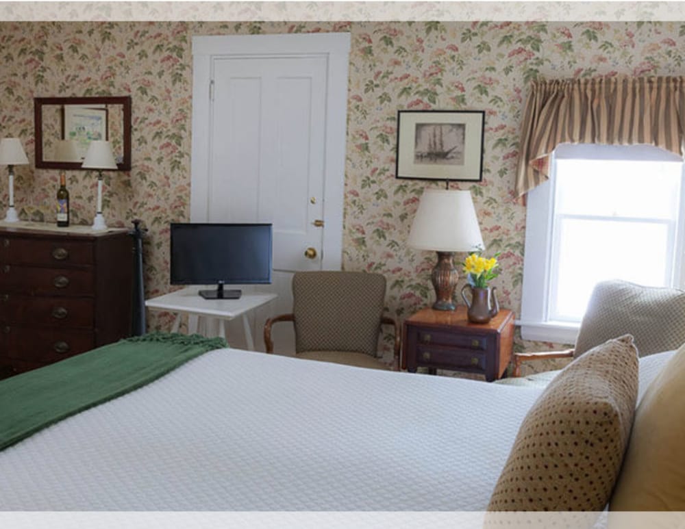 Dockside Guest Quarters & Restaurant - photo 12