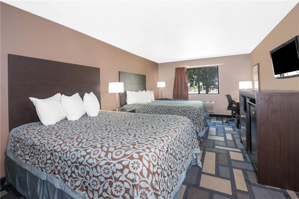 Days Inn by Wyndham Watertown - photo 9