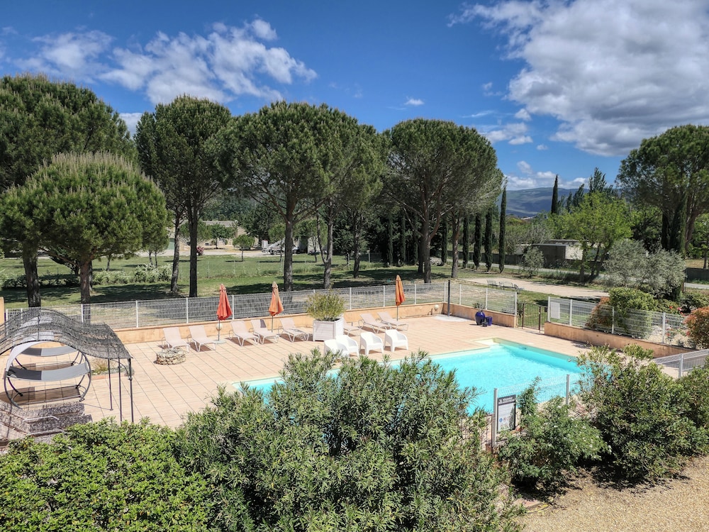 Logis Hôtel Le Manoir & Lounge in Apt, France