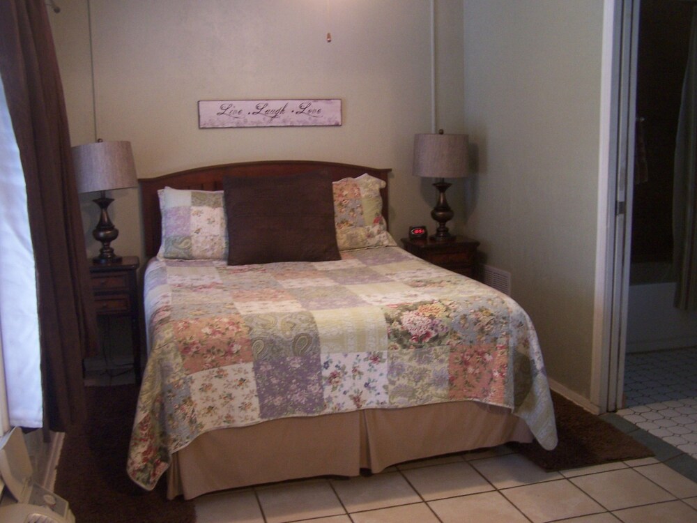 Blanco County Inn - photo 22