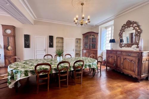 Le Logis de la Providence 12 pers Bourg Allassac - last minute hotel in Allassac