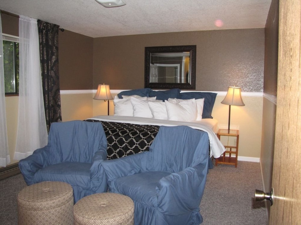 White House Inn on the Waterfront - photo 3