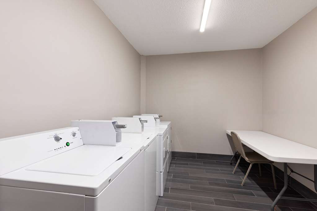 Ramada by Wyndham Studio Suites Dothan - photo 27