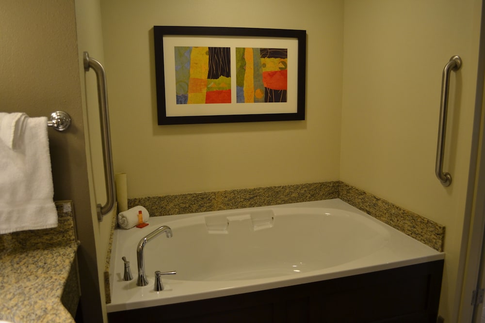 Horseshoe Lake Charles A Caesars Rewards Destination - photo 11