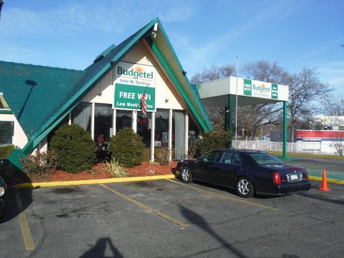Budgetel Inn & Suites Hotel - featured photo