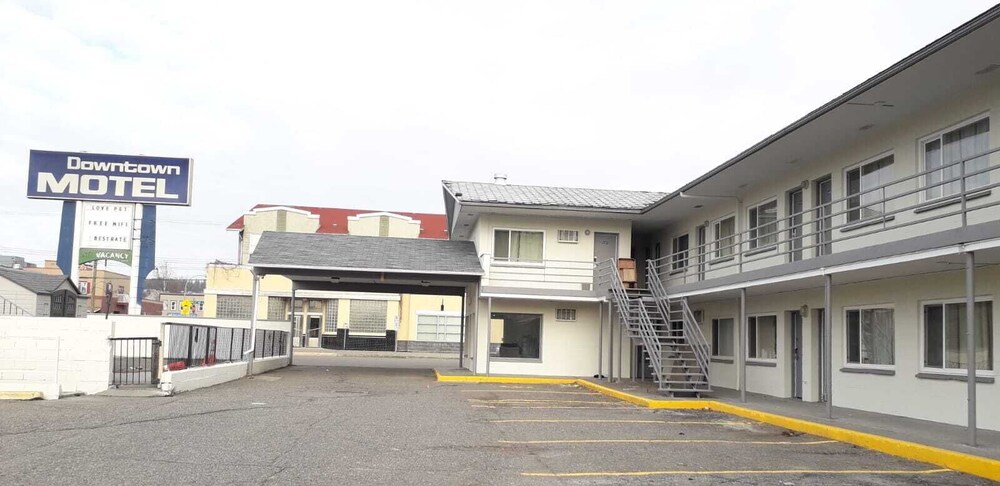 Downtown Motel