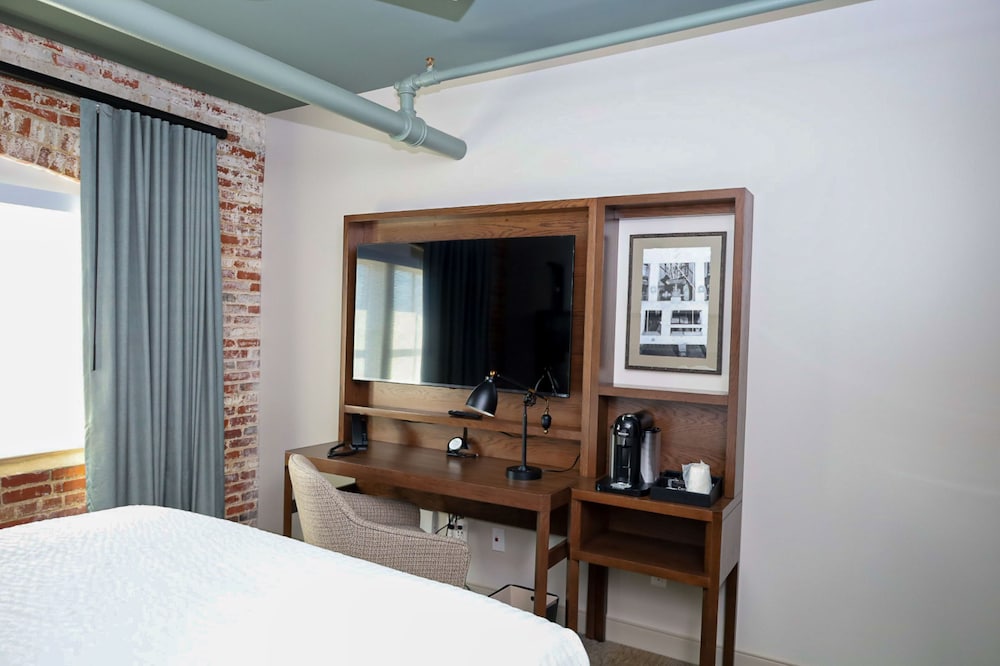 City Mills Hotel - photo 9
