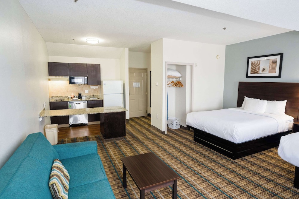 Mainstay Suites Knoxville Airport - photo 12