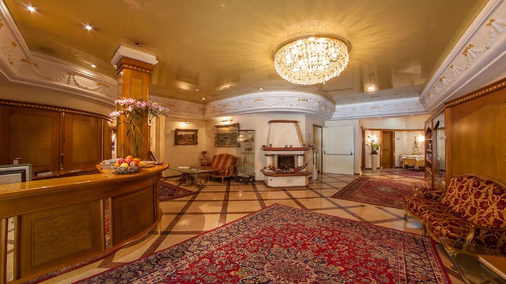 Cityhotel Goldener Adler B&B — Chiusa — photo 2