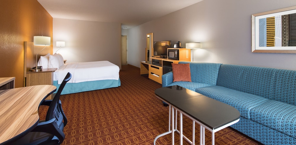 Fairfield Inn & Suites by Marriott Ft. Myers Cape Coral - photo 3