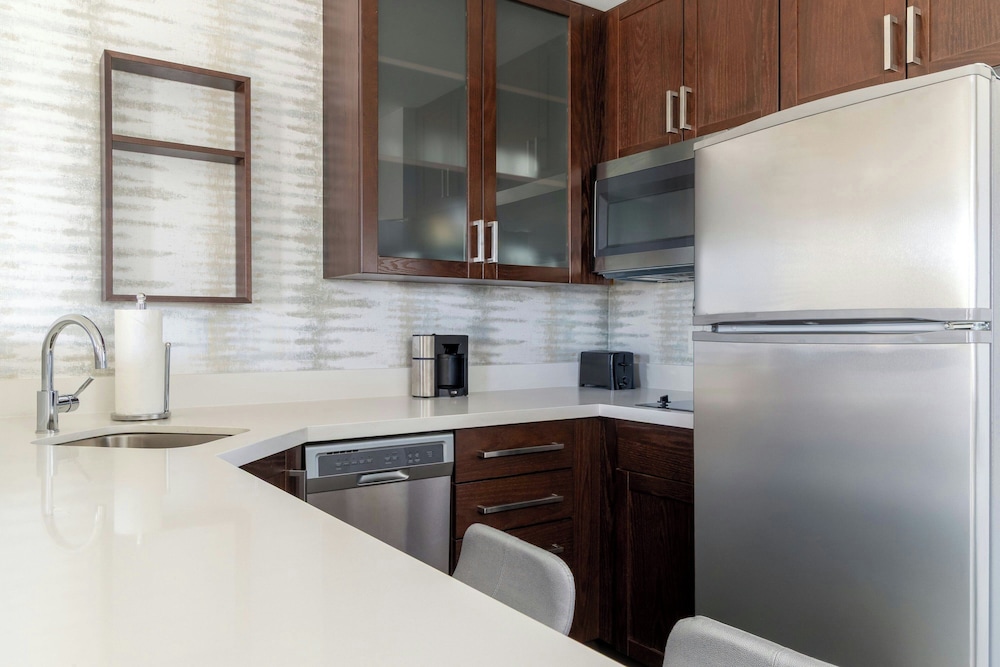 Residence Inn by Marriott Denver Central Park - photo 17