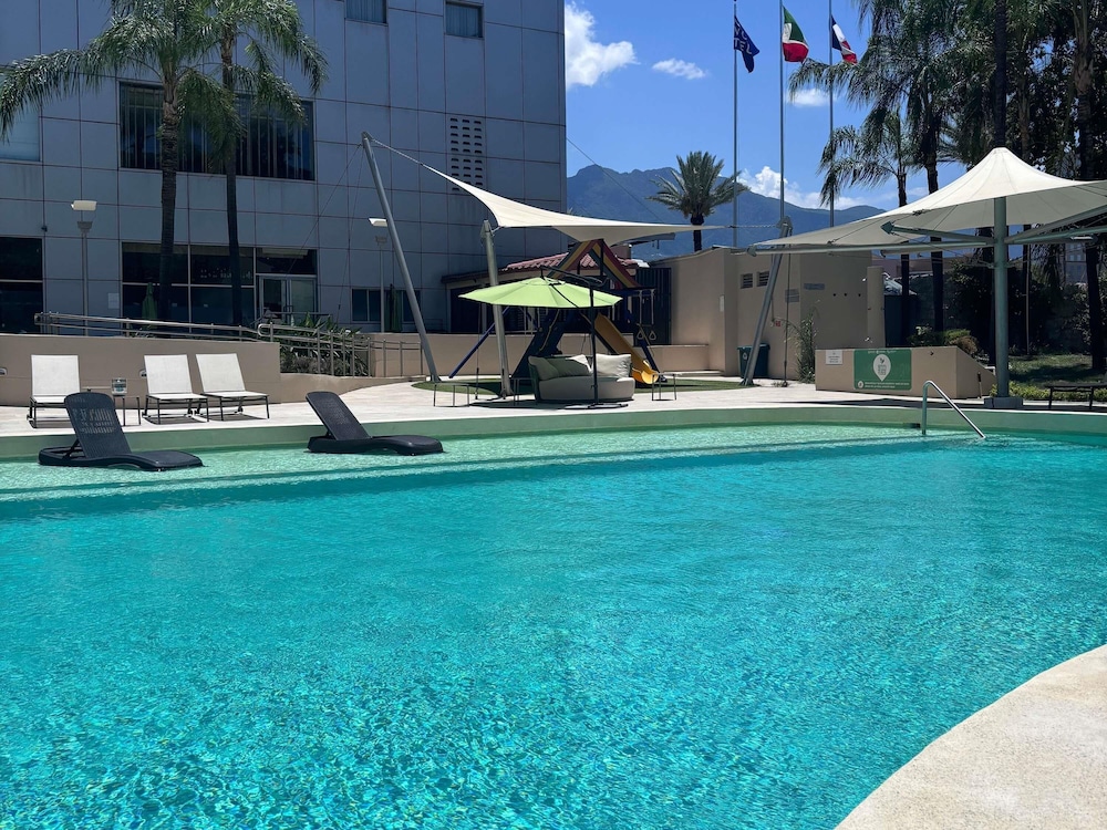 Novotel Monterrey Valle