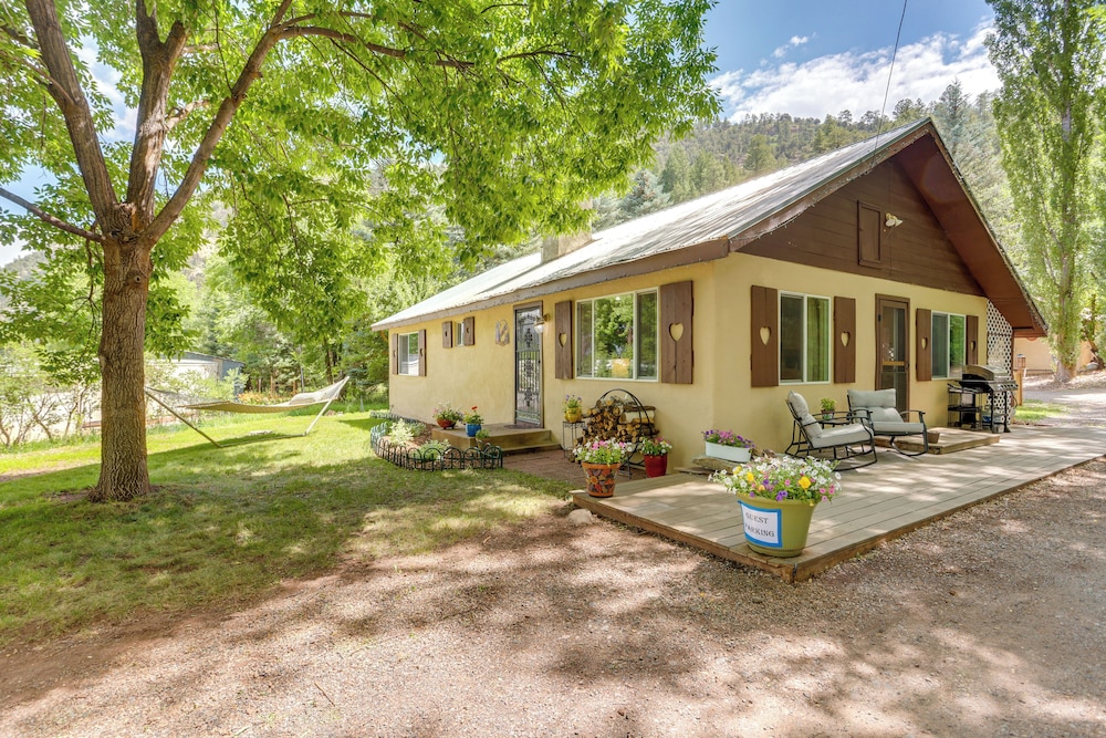 Hike On site: Mountain view Hideaway in Durango in Durango, United States