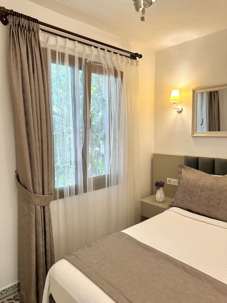 Evren Butik Otel — Bozcaada — photo 2