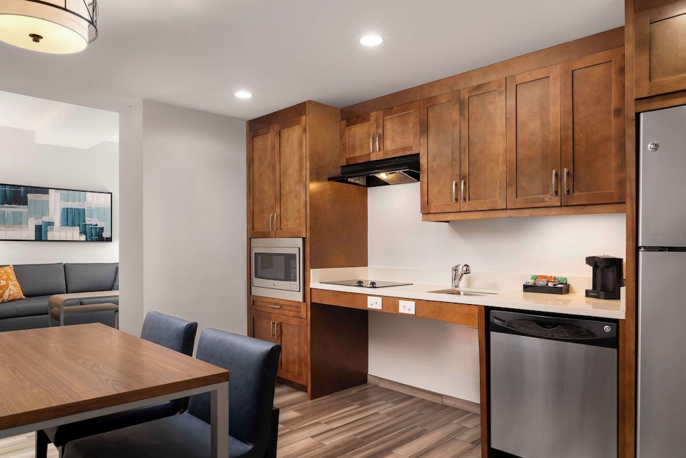 Homewood Suites by Hilton Boston Brookline Longwood Medical - photo 29