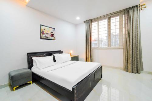 Townhouse Oak Kondapur — 4-Star Luxury Hotel in Hyderabad, India