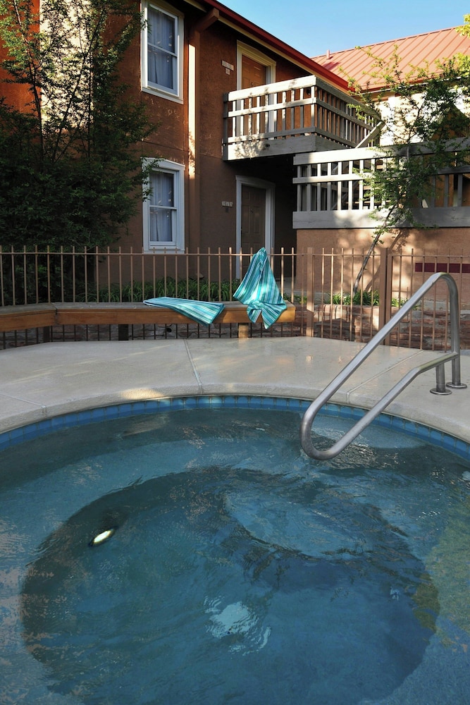 Residence Inn by Marriott Santa Fe - photo 18