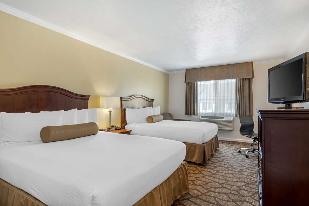 Best Western Salinas Monterey Hotel - photo 23