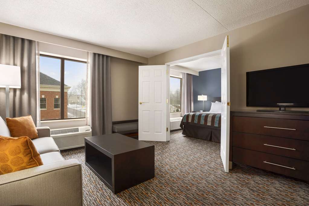 Wingate by Wyndham Sylvania Toledo - photo 26