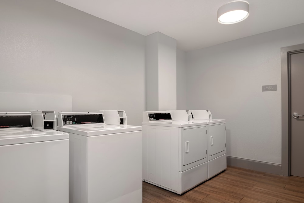 Spark by Hilton Orangeburg - photo 36