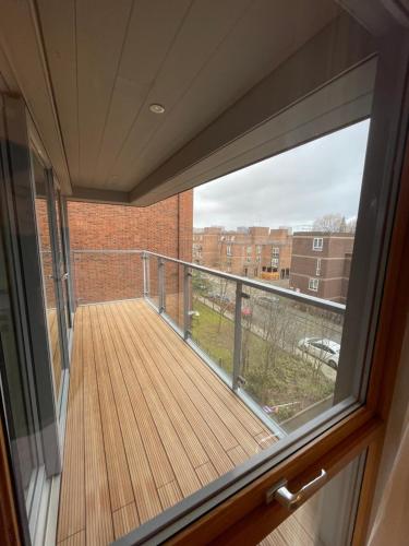 Peaceful 1BD Flat With Balcony Bethnal Green — 4-Star Luxury Hotel in London, United Kingdom