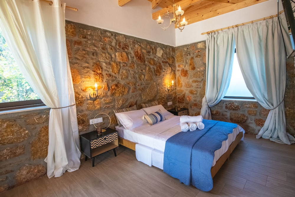 To Stolidi tis Psinthou — 4-Star Luxury Hotel in Rodos, Greece