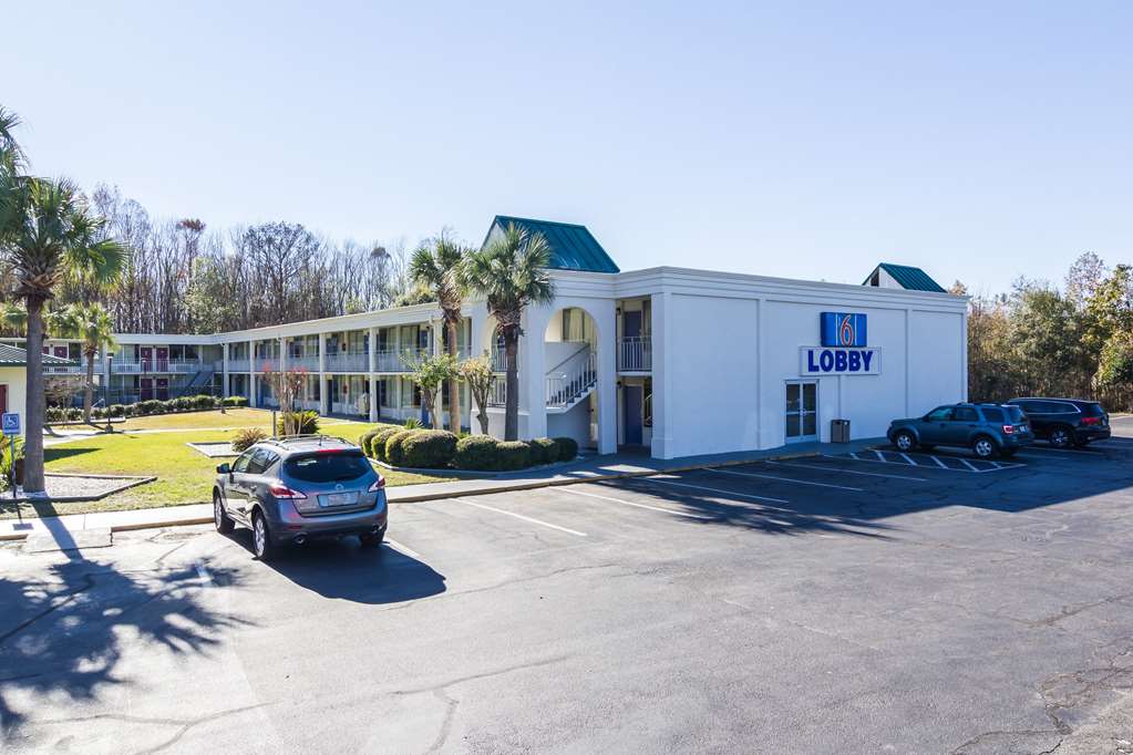 Motel 6 Townsend GA - photo 17