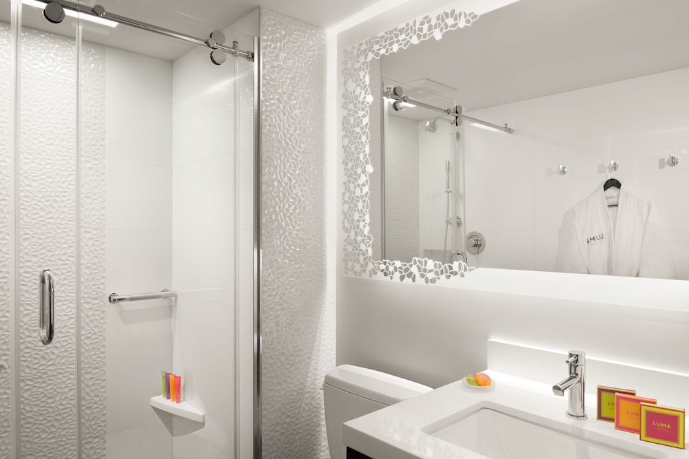 LUMA Hotel Times Square - photo 31