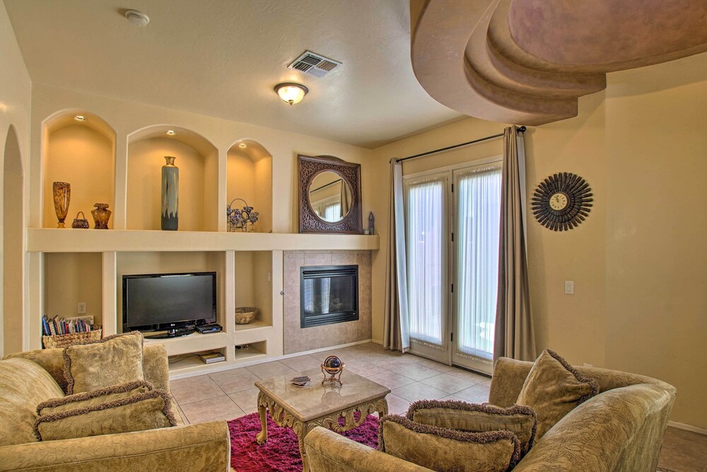 Near Golf Casita with Patio 10 Mi to Dtwn Phoenix — 4-Star Luxury Hotel in Phoenix, United States