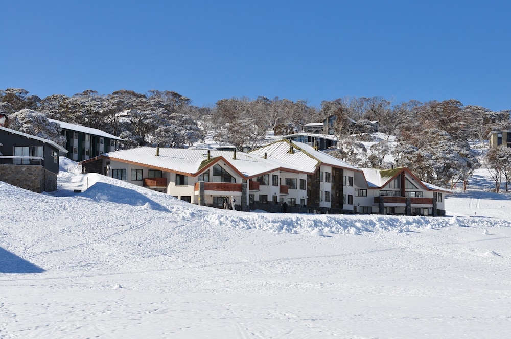 Salzburg Apartments — 4-Star Luxury Hotel in Kosciuszko National Park, Australia