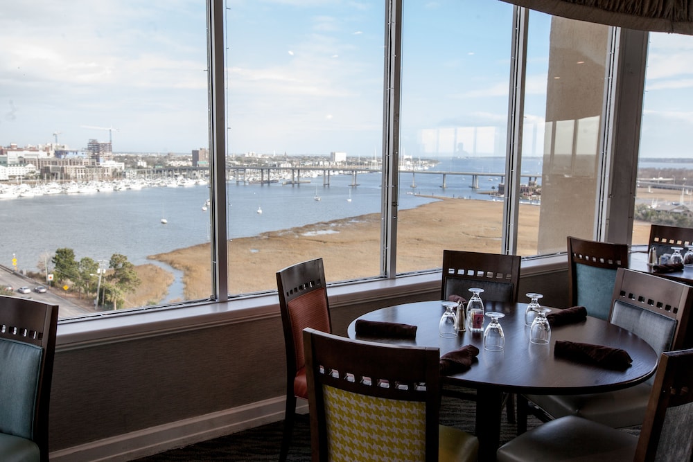 Holiday Inn Charleston Riverview by IHG - photo 33