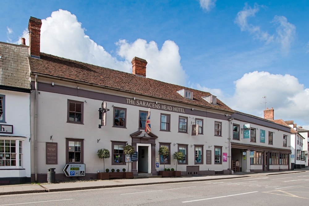 Saracens Head Hotel — hotel in Great Dunmow